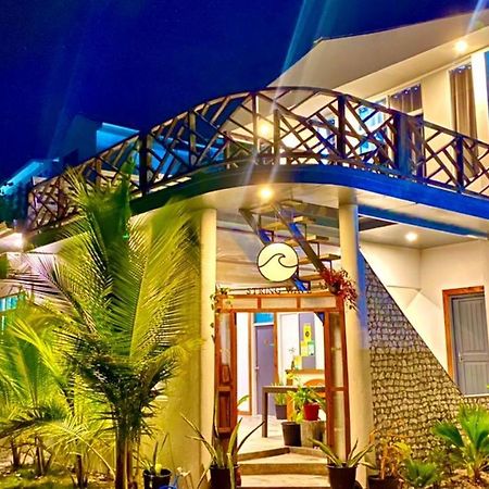 String Wave Maldives Ξενοδοχείο Gulhi Εξωτερικό φωτογραφία